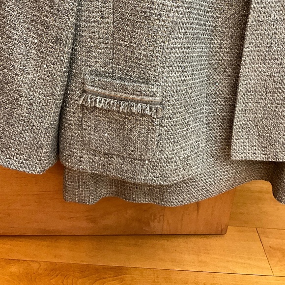 Tahari Gray and Silver Tweed Skirt Set - Picture 3 of 12